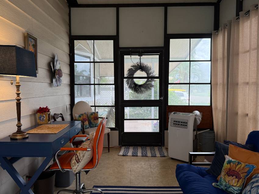 8108 Lakeview Dr N a Ellenton, FL Mobile or Manufactured Home for Sale